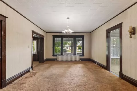Living - 220 4th Ave E, Kalispell, MT 59901 photo 5 of 5