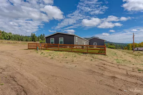 Exterior - 419 Lump Gulch Rd, Clancy, MT 59634 photo 6 of 10