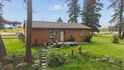 500 River Rd, Columbia Falls, MT 59912