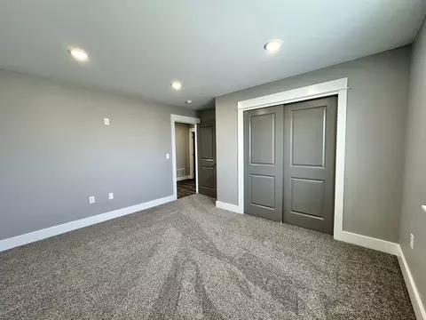 Bedroom - 8410 Applegate Dr, Helena, MT 59602 photo 4 of 5