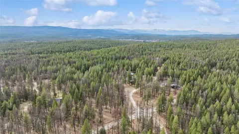 View/Area - 25 Hillcrest Dr, Eureka, MT 59917 photo 6 of 11