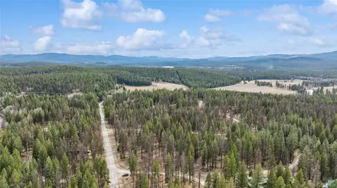 View/Area - 25 Hillcrest Dr, Eureka, MT 59917 photo 4 of 11