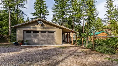Exterior - 582 Ferndale Dr, Bigfork, MT 59911 photo 8 of 11