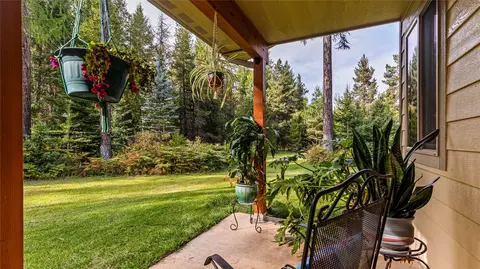 Exterior - 582 Ferndale Dr, Bigfork, MT 59911 photo 3 of 11