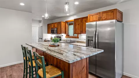 Kitchen - 582 Ferndale Dr, Bigfork, MT 59911 photo 2 of 3