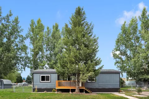 7511 Gardenia Dr, Missoula, MT 59808