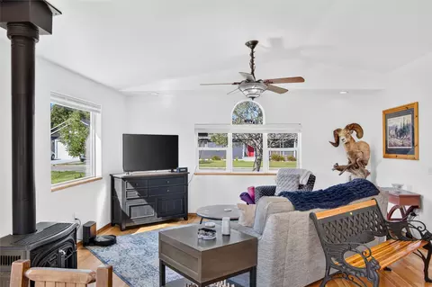Living - 109 Michelle Ln, Libby, MT 59923 photo 1 of 2
