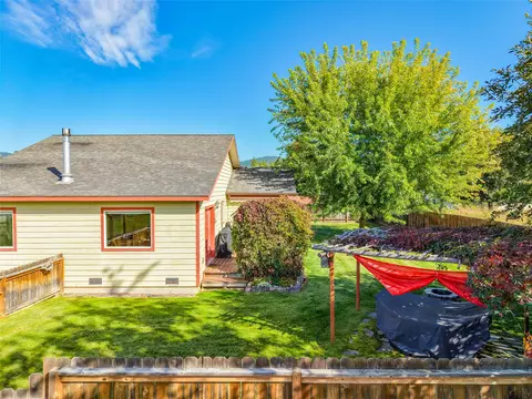 Exterior - 109 Michelle Ln, Libby, MT 59923 photo 2 of 9