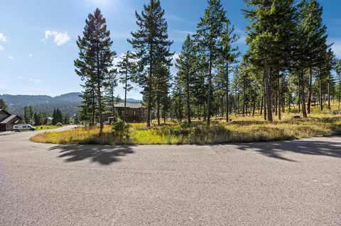 Exterior - 287 Spurwing Loop, Lakeside, MT 59922 photo 5 of 6