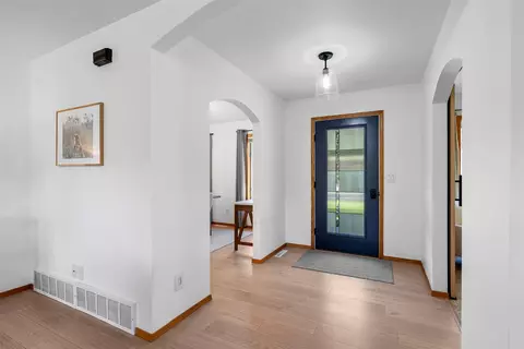 Entry Way - 6 Antelope Way, Clancy, MT 59634 photo 1 of 4