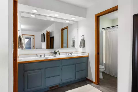 Bath - 6 Antelope Way, Clancy, MT 59634 photo 2 of 3