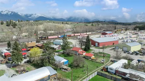View/Area - 106 W Avenue Ave S, Eureka, MT 59917 photo 4 of 10