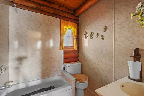 Bath - 35 Deer Ridge Ln, Cascade, MT 59421 photo 1 of 1