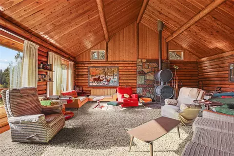 Living - 35 Deer Ridge Ln, Cascade, MT 59421 photo 3 of 4