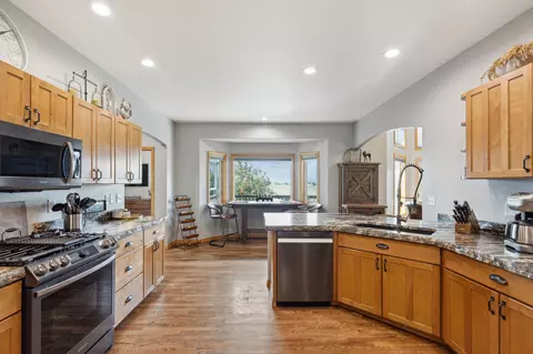 Kitchen - 473 Misty Vale Loop, Corvallis, MT 59828 photo 6 of 6