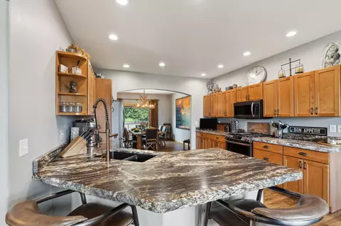 Kitchen - 473 Misty Vale Loop, Corvallis, MT 59828 photo 2 of 6