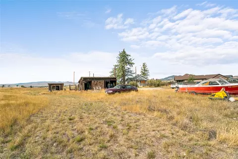 Exterior - 3653 Mchugh Ln, Helena, MT 59602 photo 5 of 12