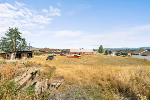 Exterior - 3653 Mchugh Ln, Helena, MT 59602 photo 10 of 12