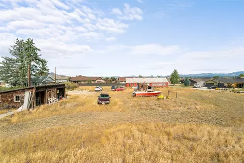 Exterior - 3653 Mchugh Ln, Helena, MT 59602 photo 7 of 12