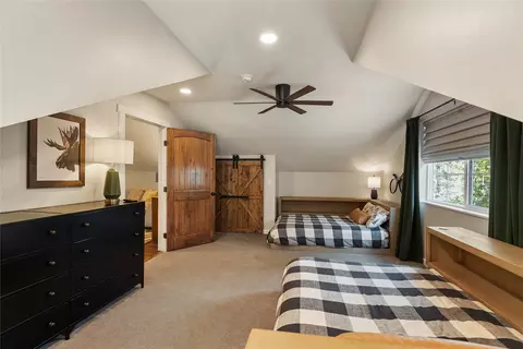 Bedroom - 4926 Foothill Rd, Bigfork, MT 59911 photo 6 of 12
