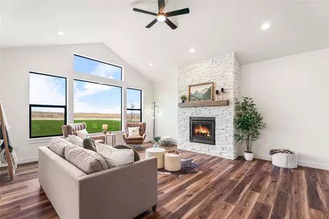 Living - 2730 Lone Chief Loop, Helena, MT 59601 photo 2 of 5