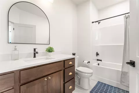 Bath - 2730 Lone Chief Loop, Helena, MT 59601 photo 1 of 6
