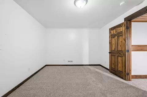Bedroom - 20689 Bower Ln, Proctor, MT 59929 photo 7 of 9