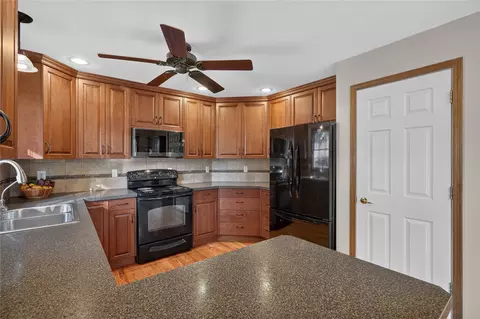 Kitchen - 67 Pine Ridge Cir, Clancy, MT 59634 photo 1 of 6