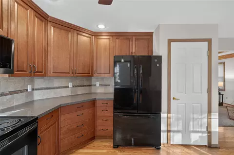 Kitchen - 67 Pine Ridge Cir, Clancy, MT 59634 photo 5 of 6