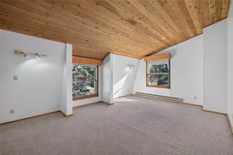Bedroom - 67 Pine Ridge Cir, Clancy, MT 59634 photo 9 of 14