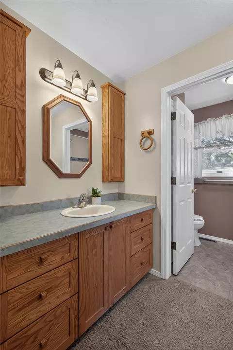 Bath - 67 Pine Ridge Cir, Clancy, MT 59634 photo 1 of 5