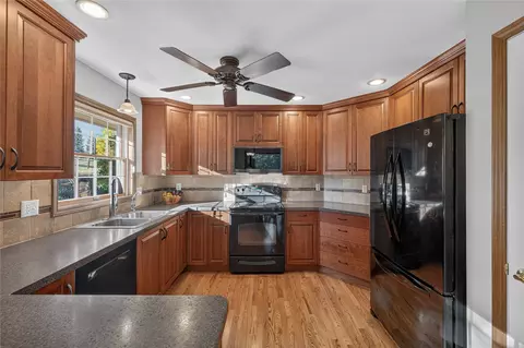 Kitchen - 67 Pine Ridge Cir, Clancy, MT 59634 photo 2 of 6