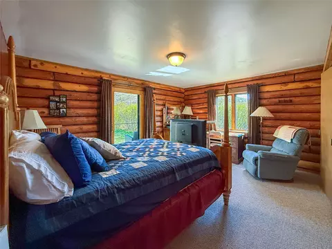 Bedroom - 5833 Us Highway 89, Belt, MT 59412 photo 1 of 5