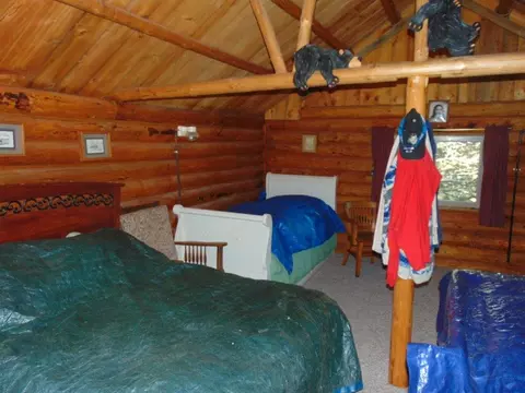 Bedroom - 8872 Elk Trail Loop, Lincoln, MT 59639 photo 3 of 5