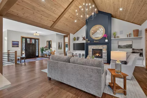 Living - 26 Eagle View Dr, Clancy, MT 59634 photo 5 of 13