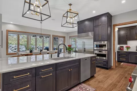 Kitchen - 26 Eagle View Dr, Clancy, MT 59634 photo 6 of 11