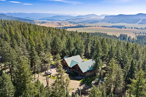 19605 Bower Ln, Proctor, MT 59929
