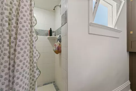 Bath - 701 1st Ave E, Three Forks, MT 59752 photo 2 of 2