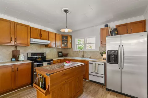 Kitchen - 701 1st Ave E, Three Forks, MT 59752 photo 1 of 2