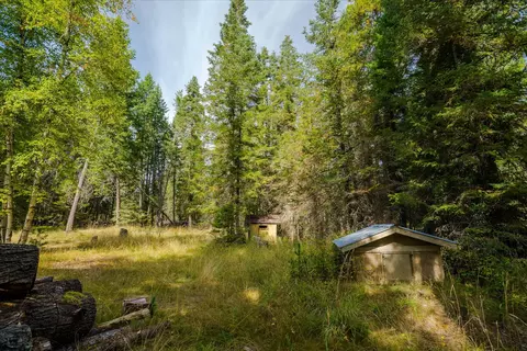 Exterior - 4955 Foothill Rd, Bigfork, MT 59911 photo 14 of 31
