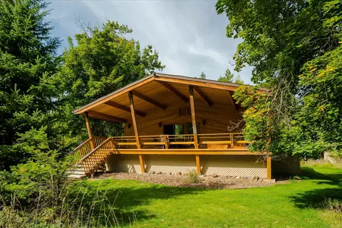 Exterior - 4955 Foothill Rd, Bigfork, MT 59911 photo 1 of 31