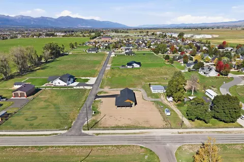 View/Area - 206 Lore Ln, Hamilton, MT 59840 photo 4 of 8