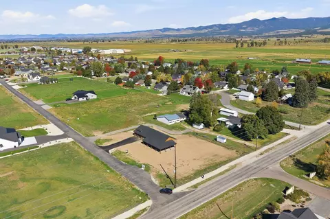 View/Area - 206 Lore Ln, Hamilton, MT 59840 photo 3 of 8