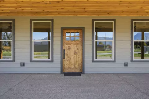 Exterior - 206 Lore Ln, Hamilton, MT 59840 photo 9 of 16