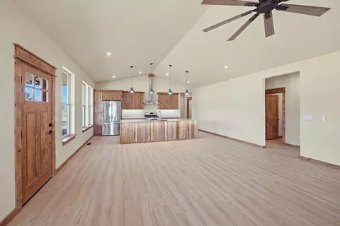 Living - 206 Lore Ln, Hamilton, MT 59840 photo 7 of 10