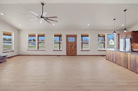 Living - 206 Lore Ln, Hamilton, MT 59840 photo 1 of 10