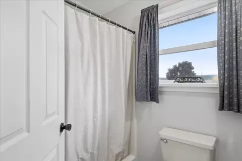 Bath - 119 Central Ave, Eureka, MT 59917 photo 1 of 2