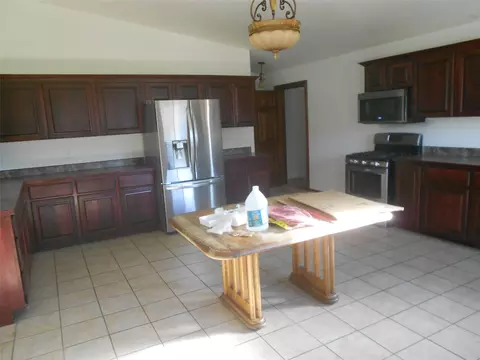 Kitchen - 529 W River Rd #E, Hamilton, MT 59840 photo 1 of 1
