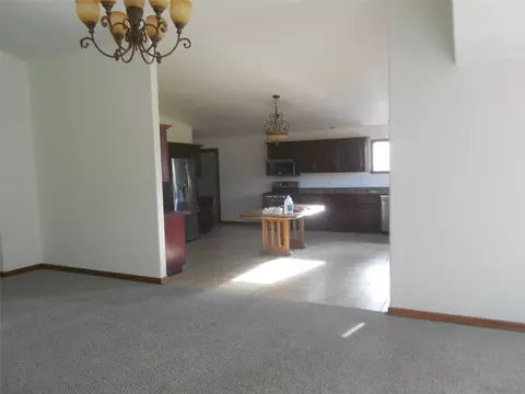 Living - 529 W River Rd #E, Hamilton, MT 59840 photo 1 of 3