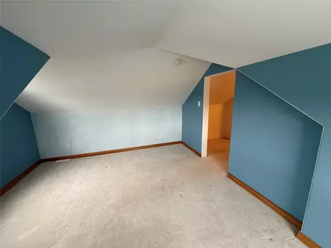 Bedroom - 105 Broadway St, Augusta, MT 59410 photo 10 of 11
